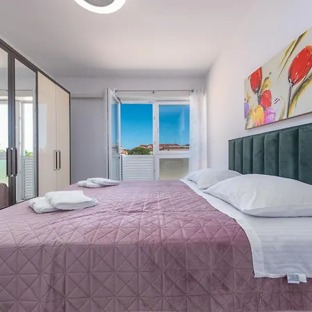 Apartment Donat